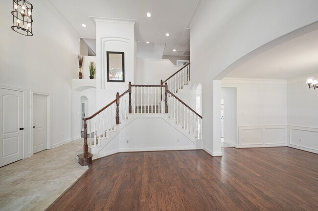 Building Photo - 5403 Indian Shores Ln