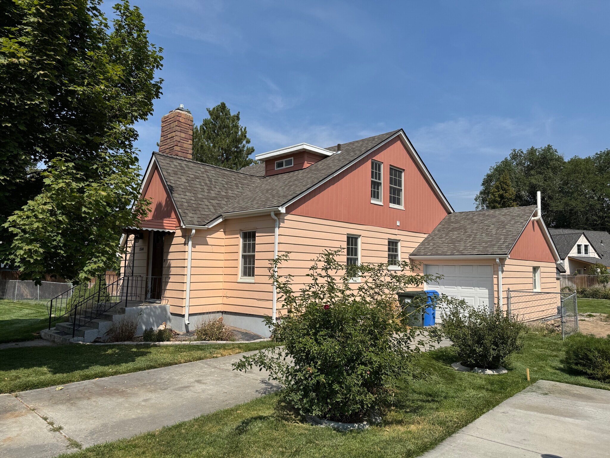 Building Photo - 1844 S 2nd Ave