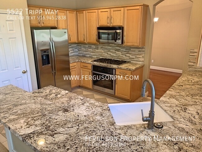 Building Photo - Gorgeous Rocklin Home with a Pool and Thre...