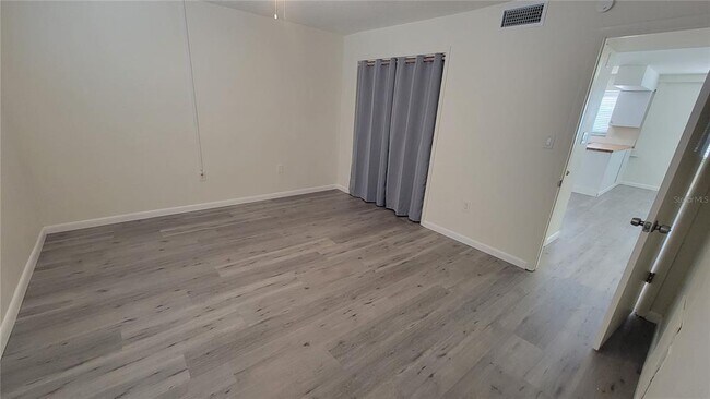 Building Photo - 308 Avanda Ct