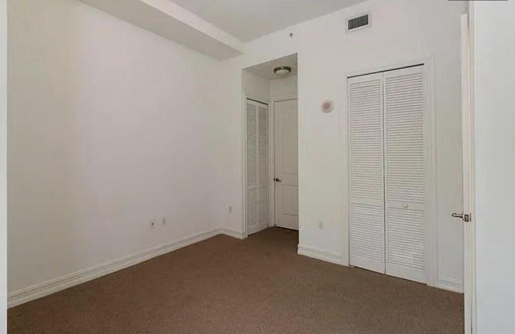 Building Photo - 1805 Ponce de Leon Blvd