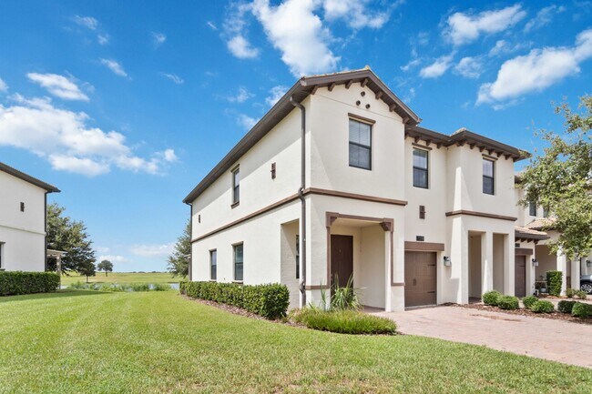 Building Photo - 1318 Royal St. George Blvd