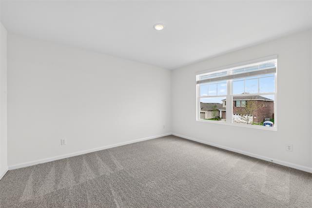 Building Photo - 2122 Prairie Ln