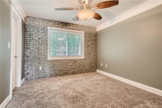 Building Photo - 109 Rondak Cir