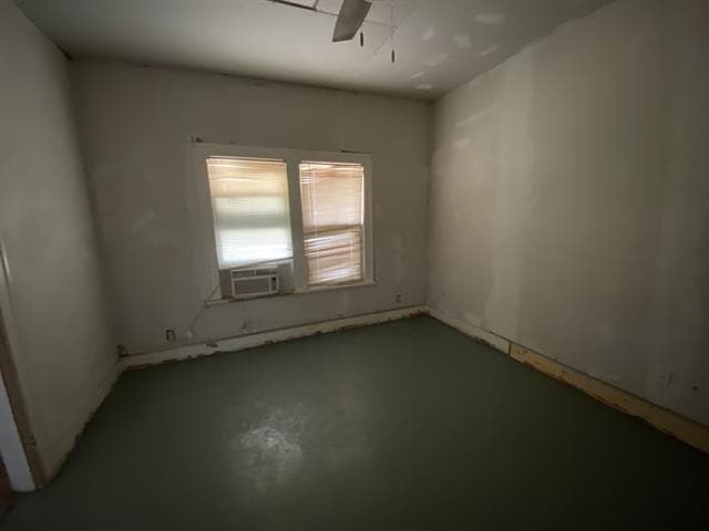 Building Photo - 2017 McGregor Ave