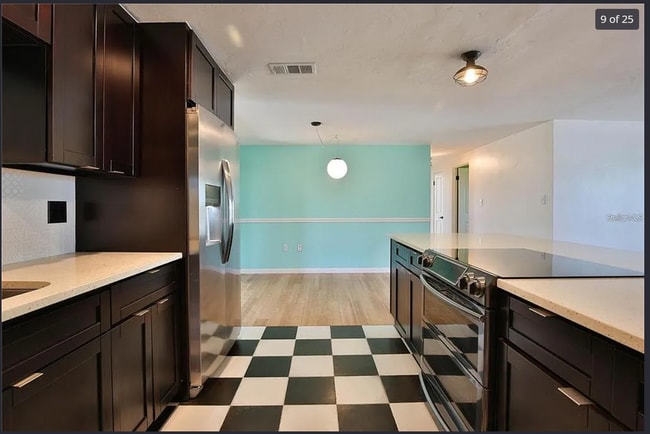 Building Photo - 7355 Cass Cir