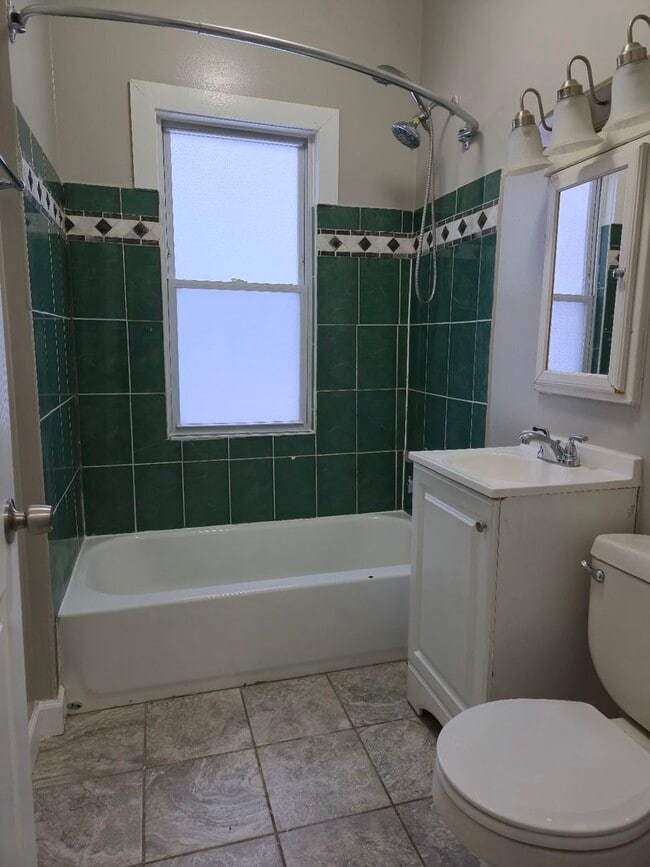 Building Photo - 3240 W 64th Pl