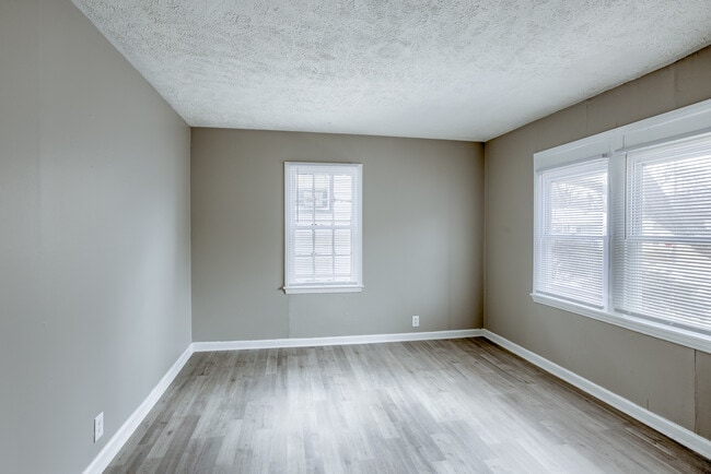 Building Photo - 3356 N 41st St