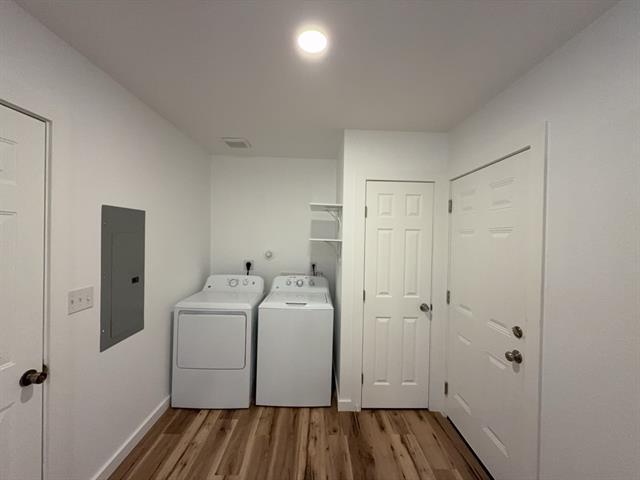 Building Photo - 1202 Valley View Dr