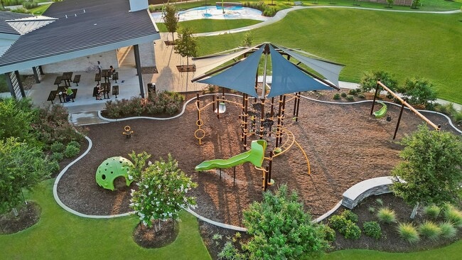 Building Photo - 3819 Langridge Dr