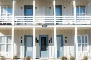 Building Photo - Parkside Cottages