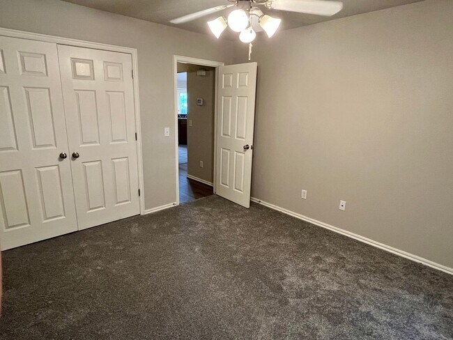 Building Photo - Great 3 bedroom, 2 bathroom home in Edmond