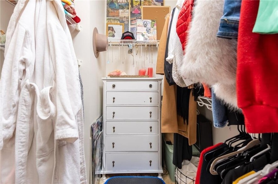 Building Photo - 1101 Walnut St