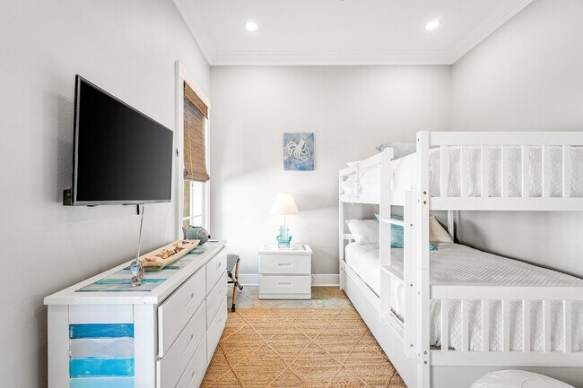 Building Photo - 51 Rue Caribe
