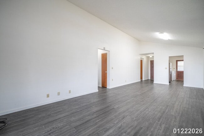 Building Photo - 3 Bedroom 2 Bathroom SFH in Kunia - $3500 94-707 Kamalo Street