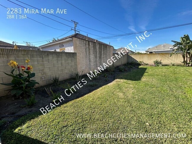 Building Photo - 2283 Mira Mar Ave