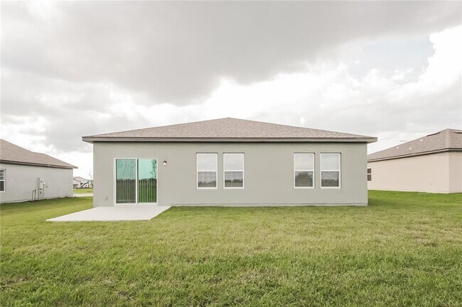 Building Photo - 214 Hidden Lk Lp