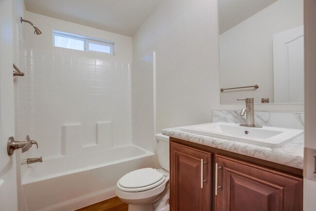 Building Photo - Manufactured Home in Casitas del Sol, 55+ Community