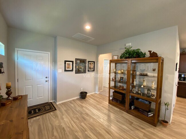 Building Photo - 4619 Heathers Star St