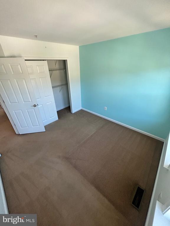 Building Photo - 2871 Burrows Ln