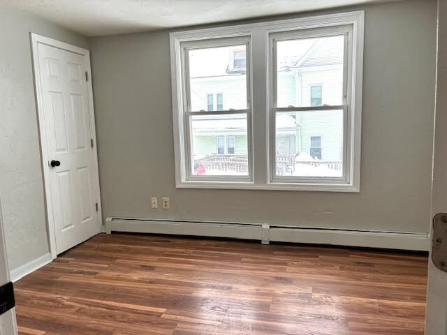 Building Photo - 10 Cottage St