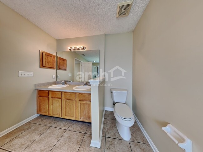 Building Photo - 2720 Cold Creek Blvd