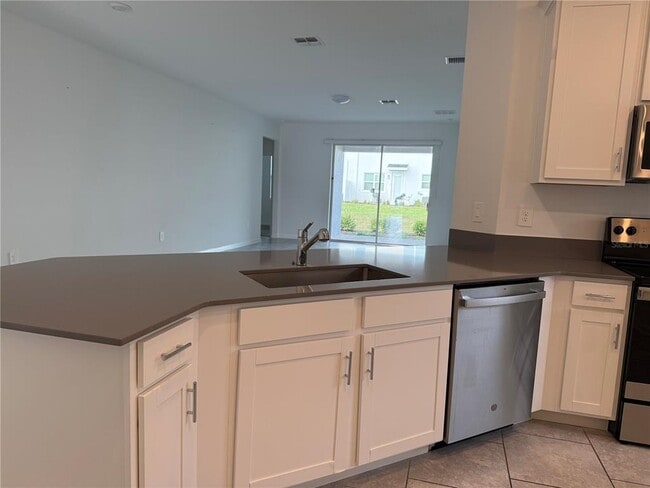 Building Photo - 178 Aces High Ln