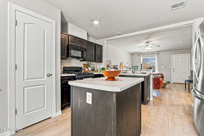 Building Photo - 14552 Mescal Bean Ct