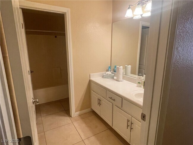 Building Photo - 10629 Bella Ordaz Way