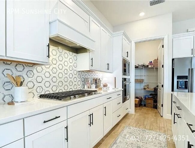Building Photo - 7041 Del Webb Oak Creek Blvd
