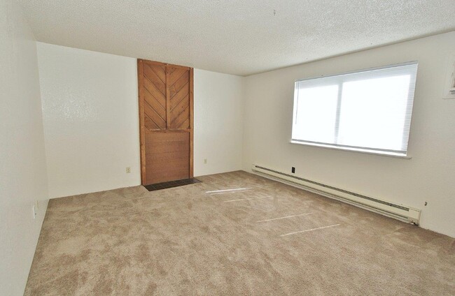 Building Photo - 4831 W Targee St