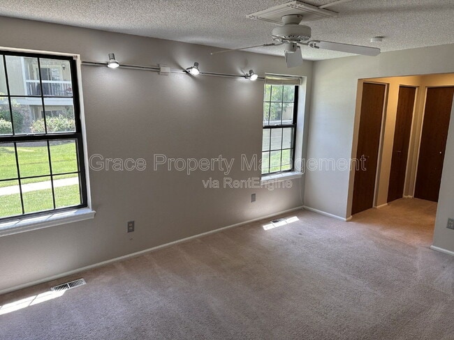 Building Photo - 5443 W 76th Ave