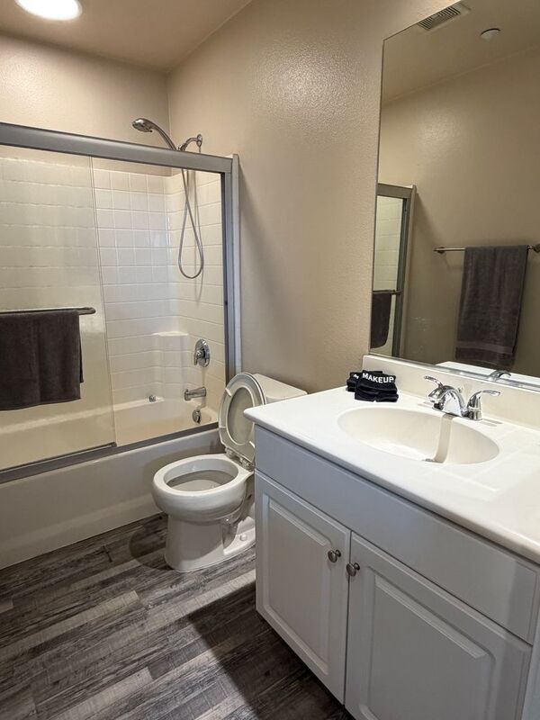 Building Photo - 33770 Willow Haven Ln