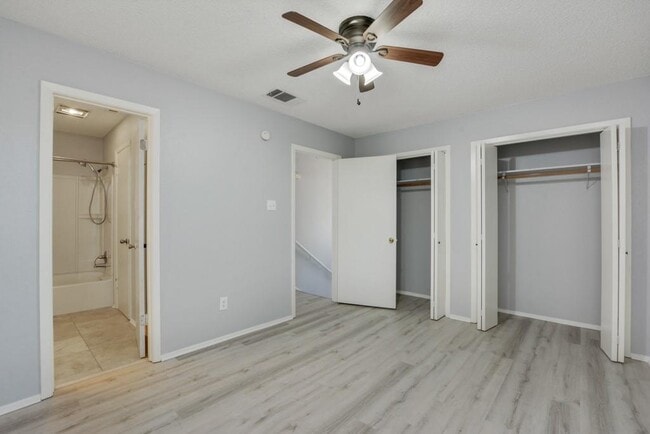 Building Photo - 6020 Westcreek Dr