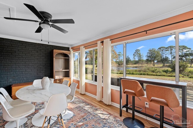 Building Photo - 4844 Huron Dr