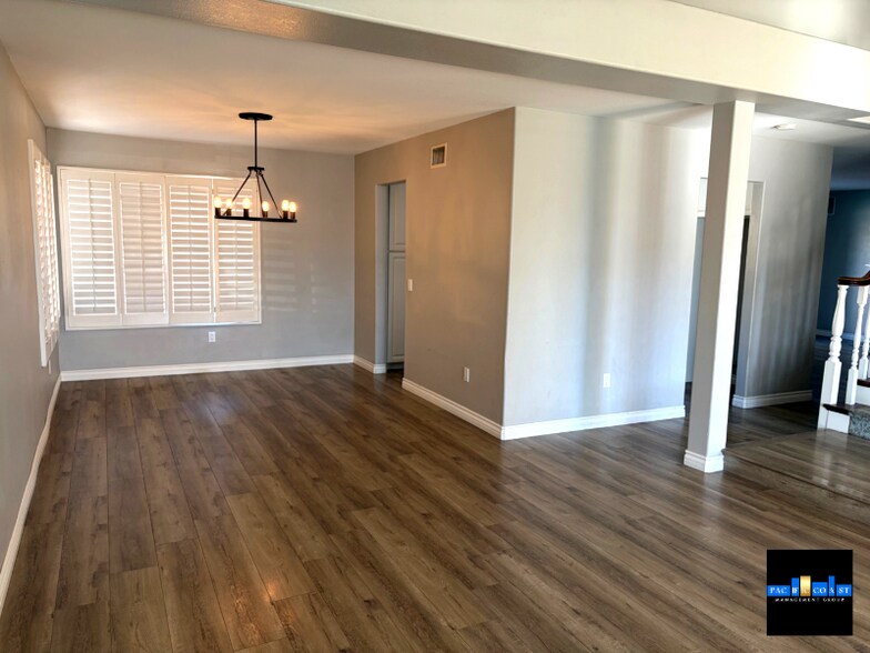 Building Photo - 346 Hilltop Ln