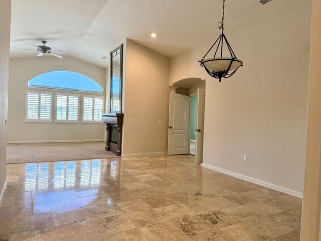 Building Photo - Four Seasons 55+ – Beautifully Upgraded with Views!