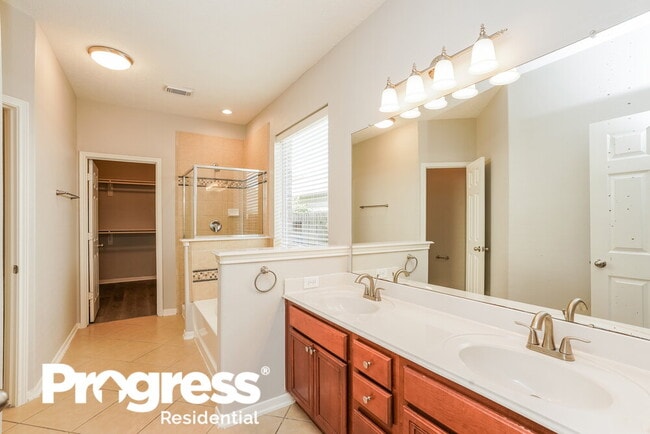 Building Photo - 6206 Lovage Ave