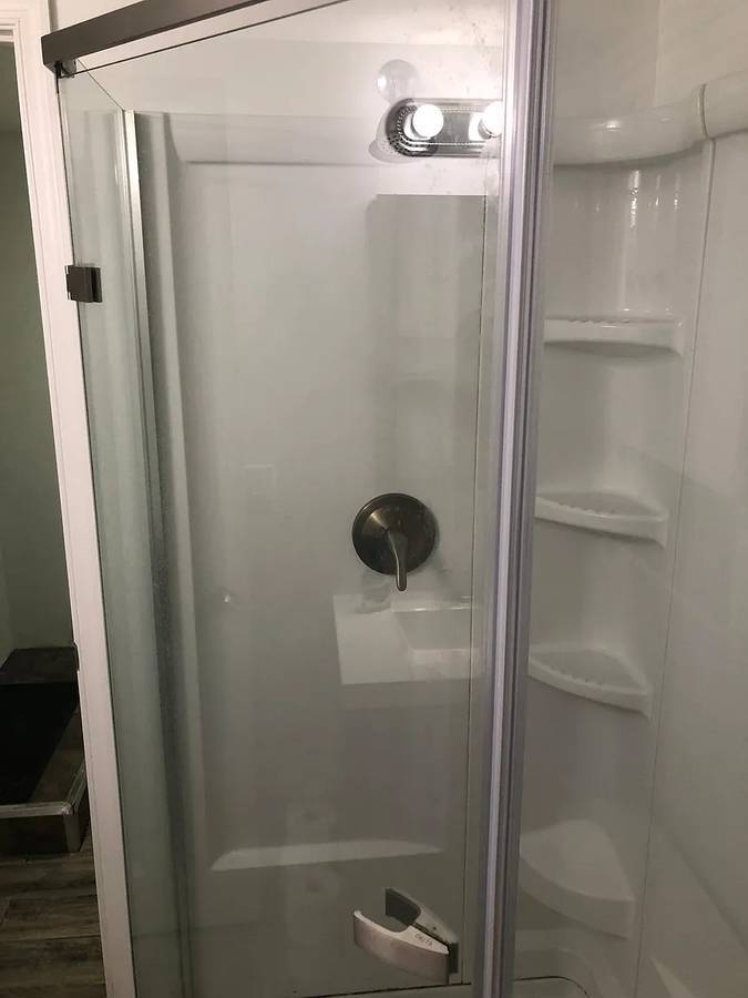 bathroom - 1433 W 37th St