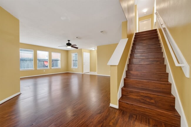 Building Photo - 6615 Windy River Ln