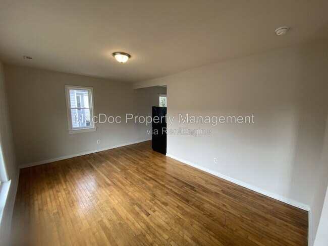 Building Photo - 311 McKinney St