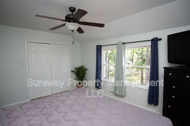 Building Photo - 901 Kresson Rd