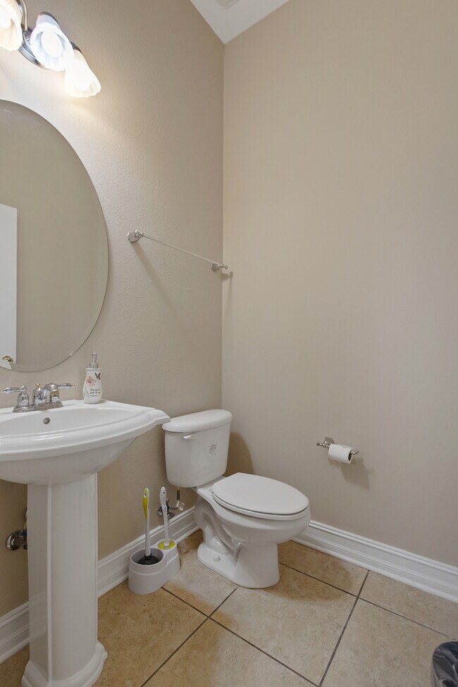 Building Photo - 1631 Osprey Pointe Dr