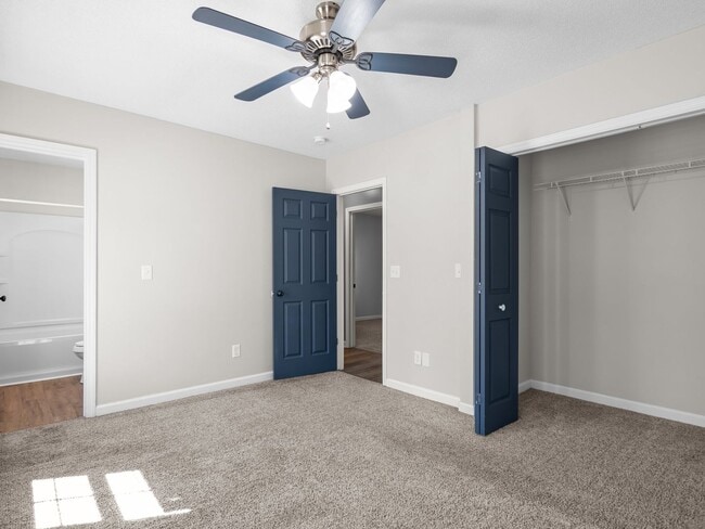 Building Photo - Welcome to Crown Point!