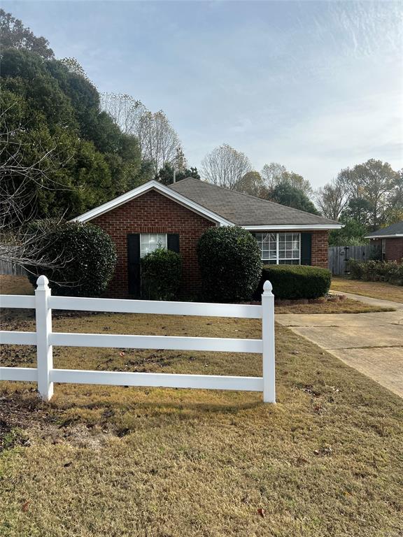 Building Photo - 801 Cottage Ln