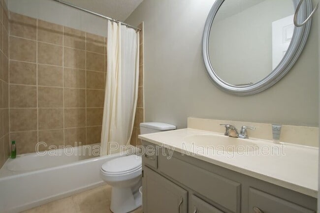 Building Photo - 11530 Vista Haven Dr