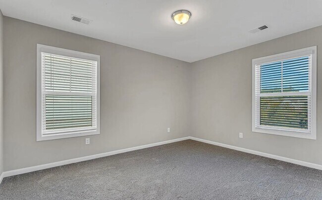 Building Photo - Stunning 3/2.5 Townhome Available Now!