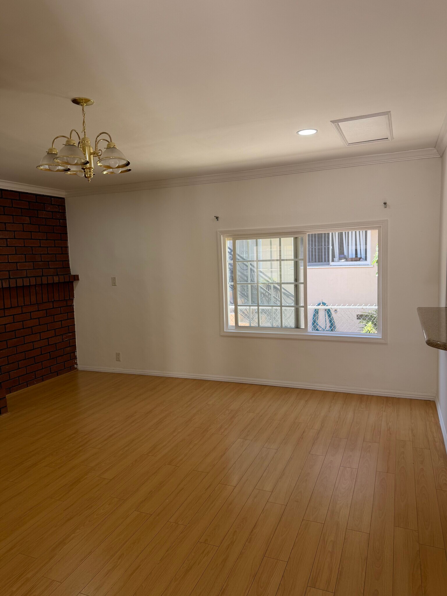 Building Photo - 229 N Belmont St