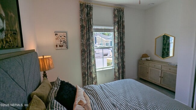 Building Photo - 15615 Thomas Crk Wy