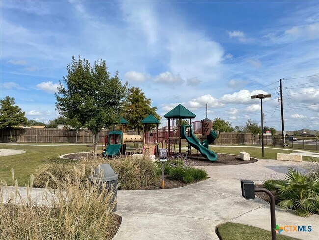 Building Photo - 2599 Diamondback Trail